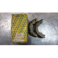 Колодки тормозные барабанные "незначительное повреждение упаковки"