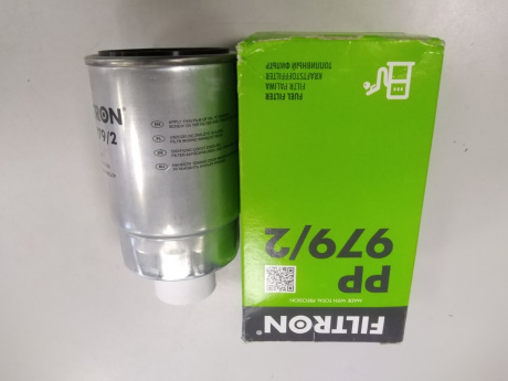 Фильтр топливный HYUNDAI Santa Fe 01-, Tucson 04-, KIA Ceed 06-, Cerato 04-, Sorento 02-, Sportage 04- (FILTRON) PP979/2 "витринный образец"